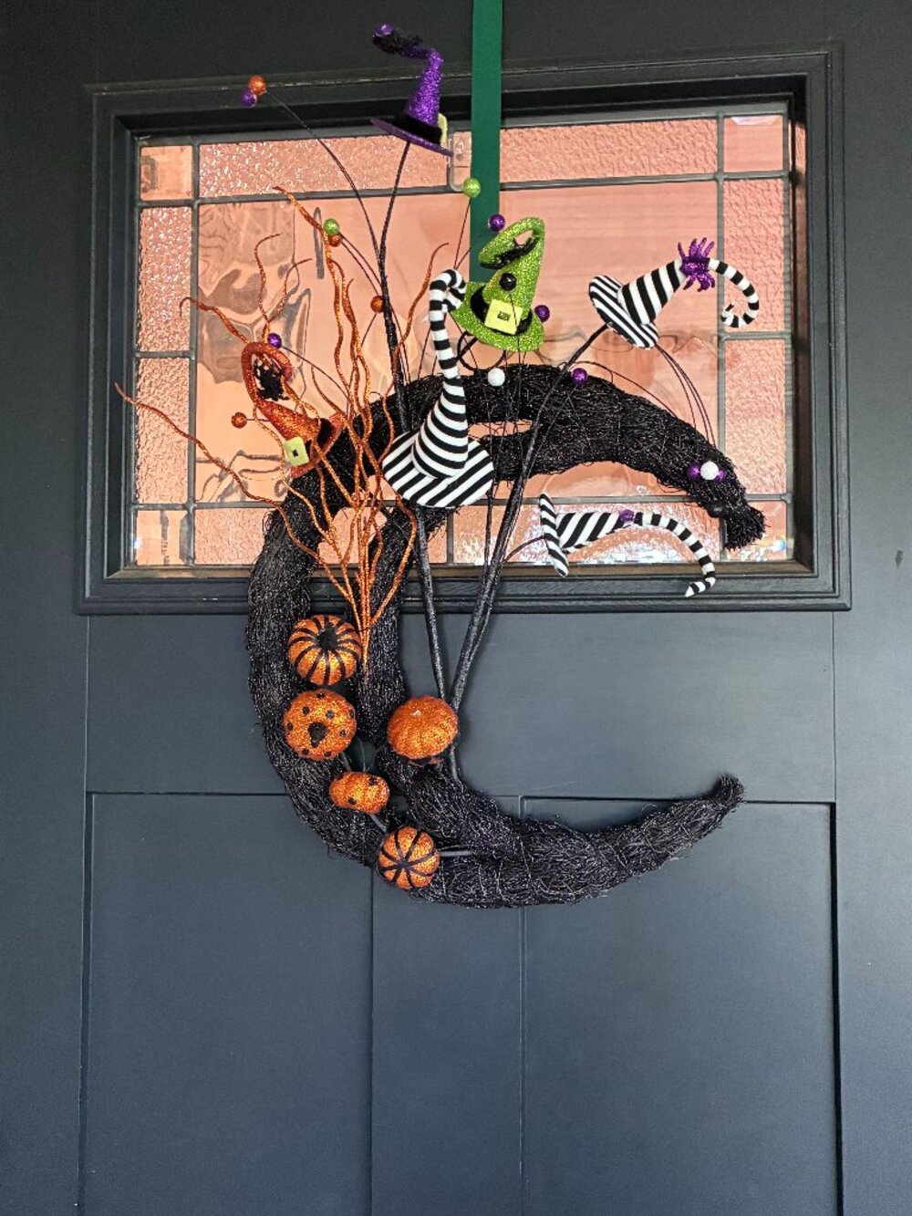 16" Handmade Halloween Crescent Moon Wreath Witch Hats Pumpkins Spiders